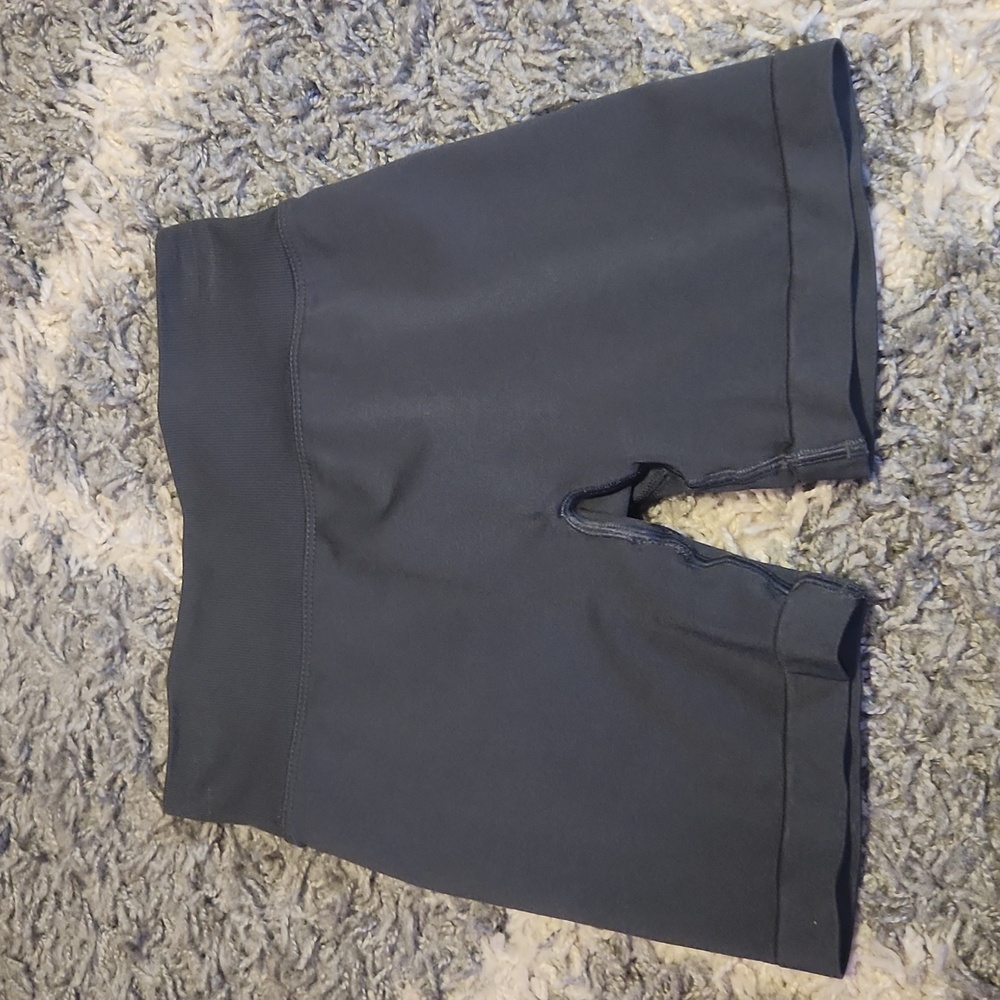 Youngla Shorts